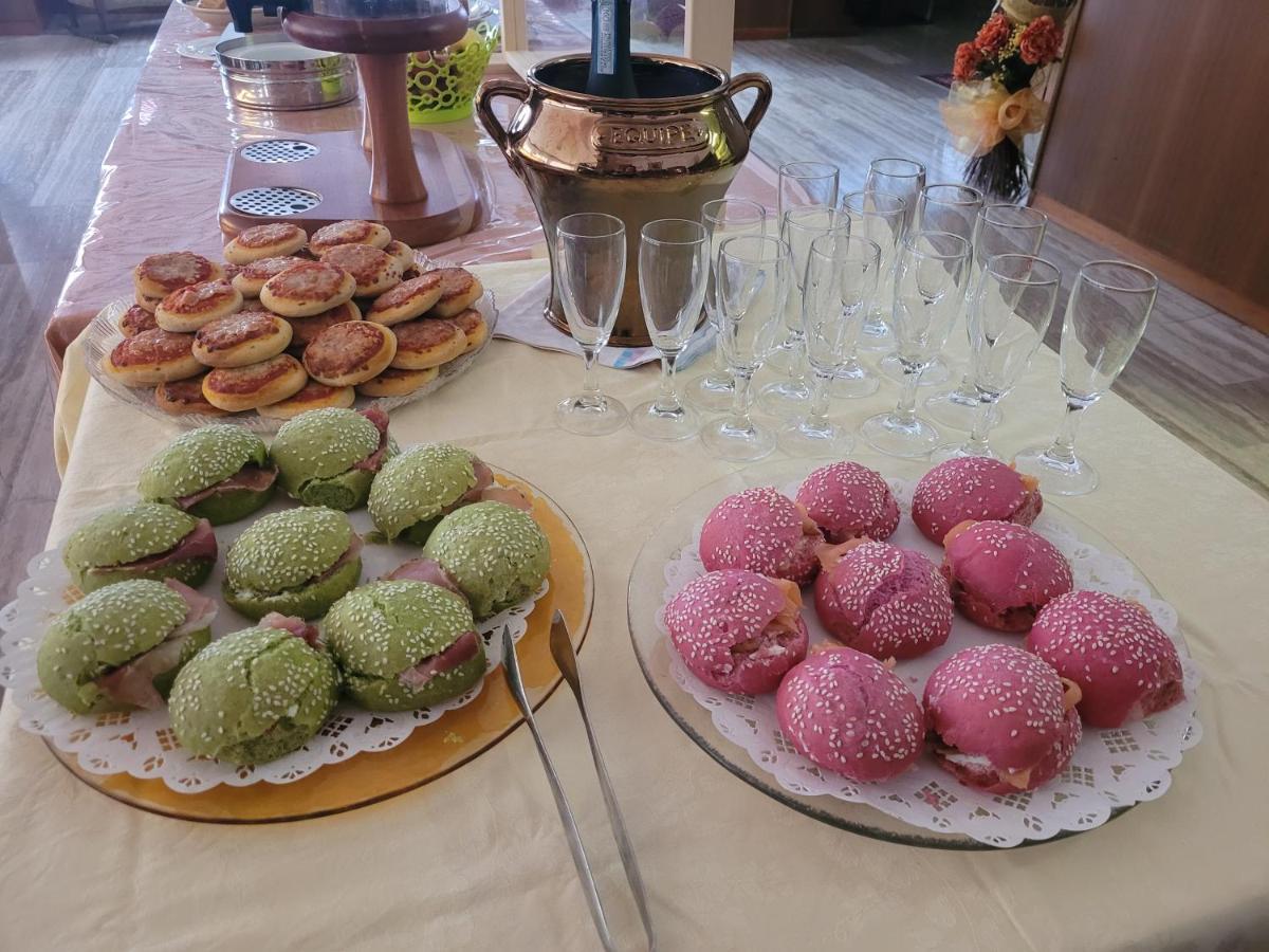 Albergo Villa Mimosa Torbole Sul Garda Exteriér fotografie