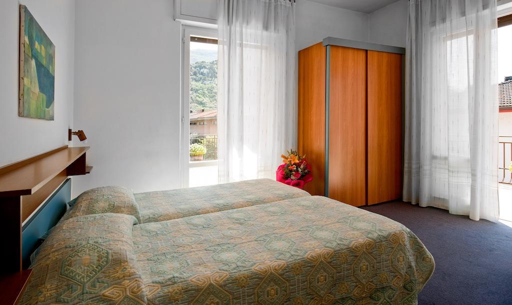 Albergo Villa Mimosa Torbole Sul Garda Exteriér fotografie