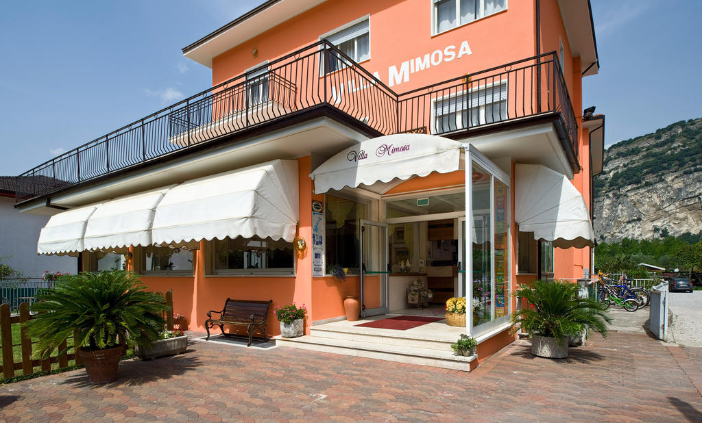 Albergo Villa Mimosa Torbole Sul Garda Exteriér fotografie